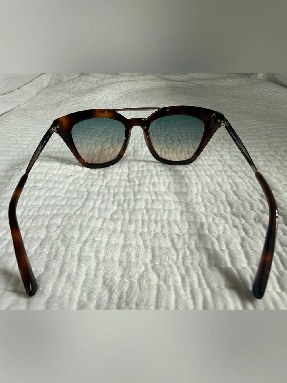 Tom Ford Tortoiseshell Sunglasses with Gradient Lenses - Picture 5 of 10